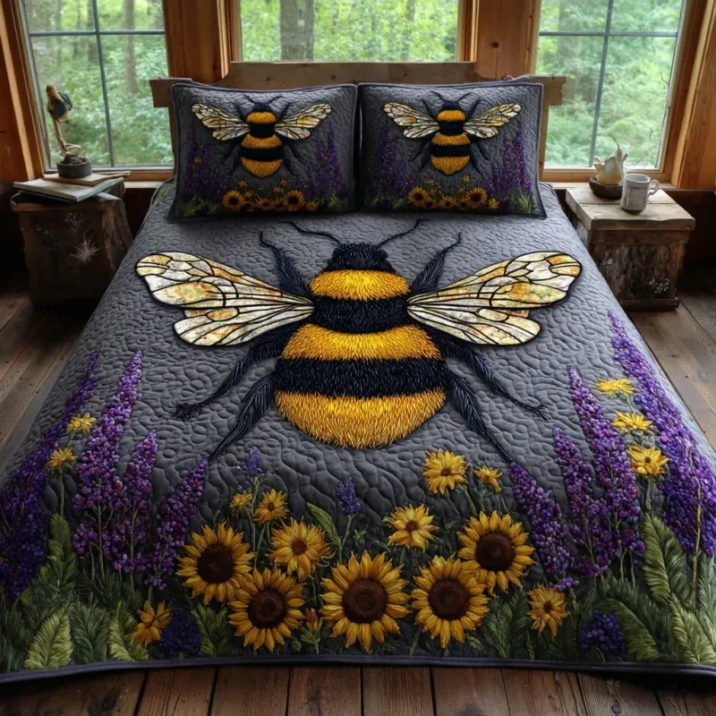 Bee Breeze Bamboo Quilt Bedding Set