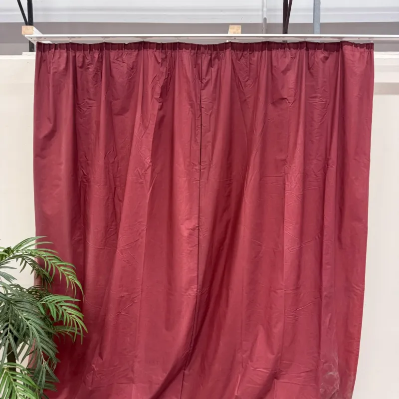 Gardine Altrot 290x280 Verdunkler Vorhang Gebraucht