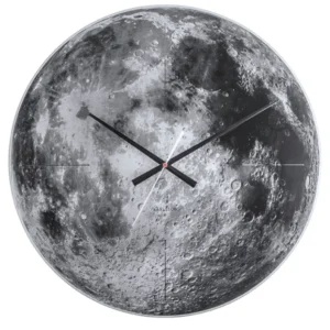 Graue runde Wanduhr mit Spiegelglas-Optik und schwarzen Zeigern