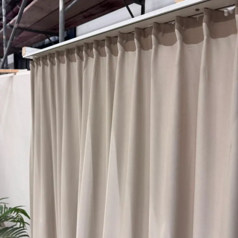 Gardine Beige Satin 180x250 Verdunkler Vorhang Gebraucht